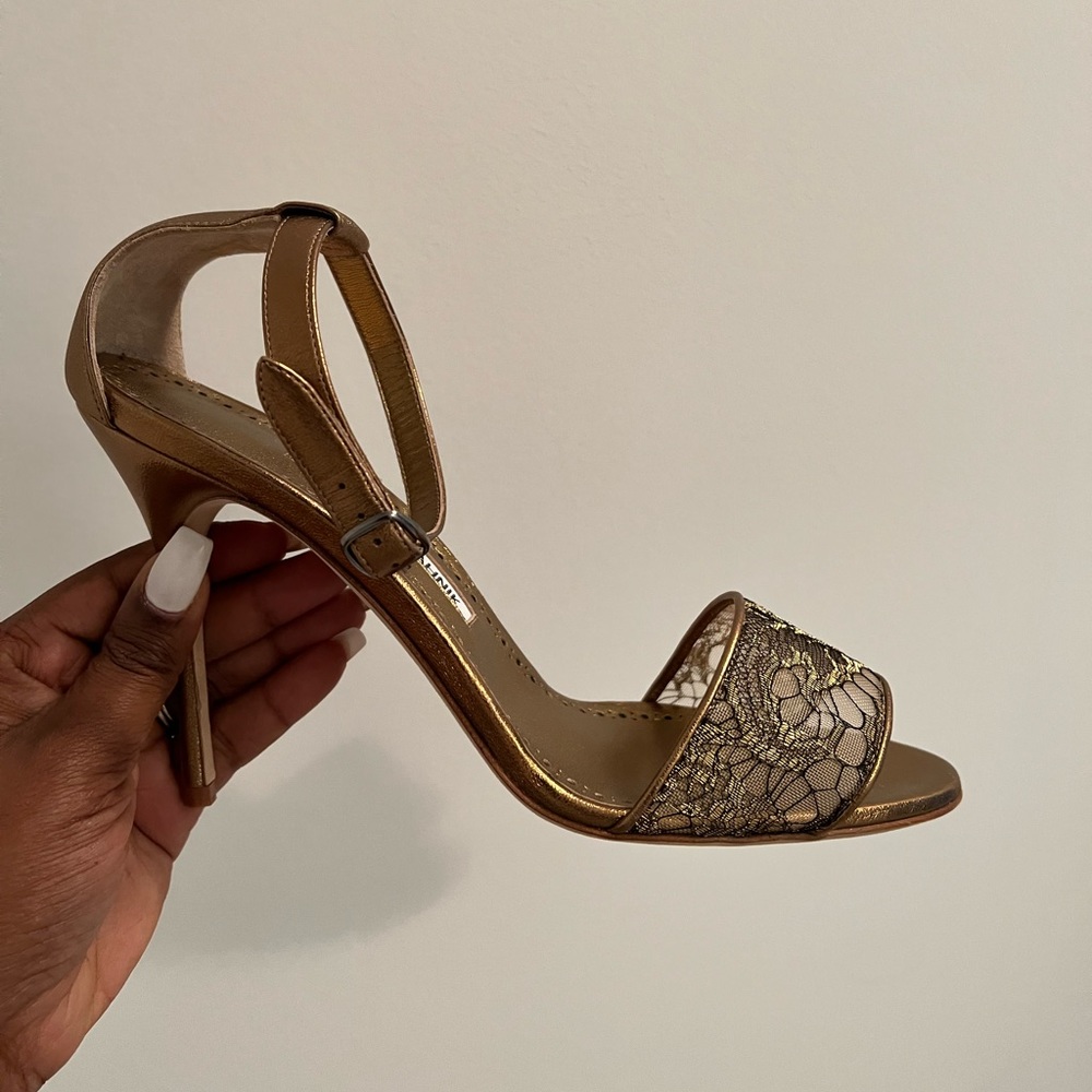 Manolo Blahnik gold sandals. Size 40. Never worn.